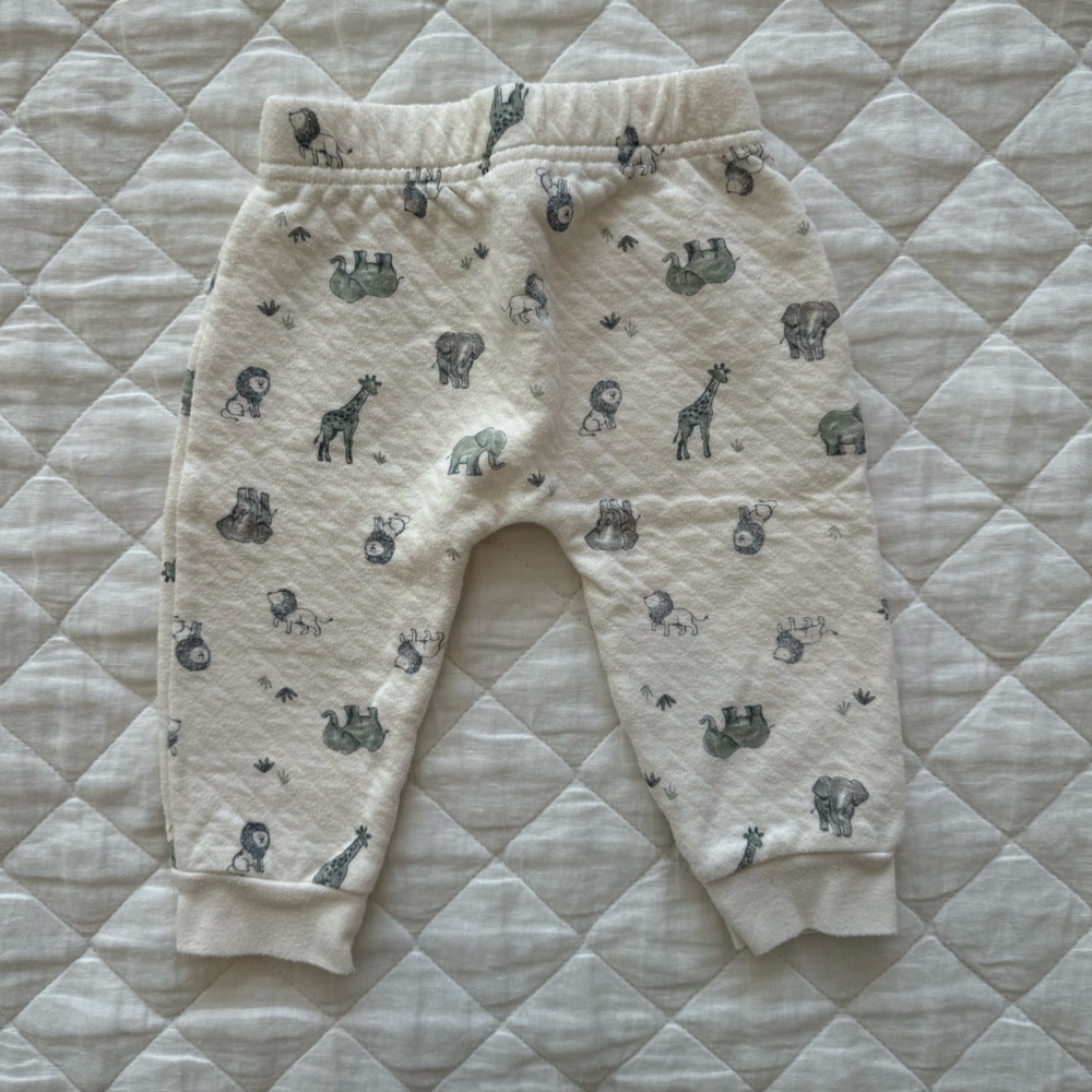 Carters 3pc Matching Set - Picture 9 of 9